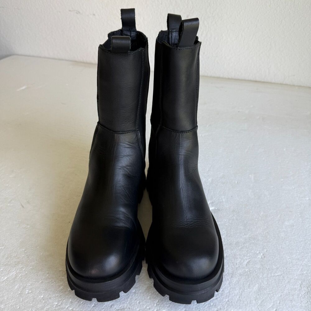 Steve Madden Explorer Women's Leather Pull-On Chelsea Black Boot Size 9.5M - Picture 2 of 11